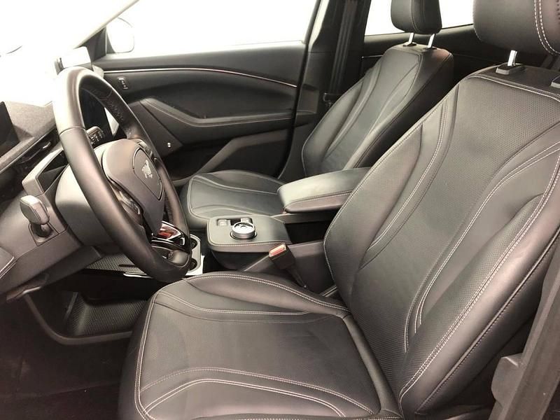 Usado Ford Mustang Mach-E Standard Range 197 kW (269 HP) 2023 Preto SUV