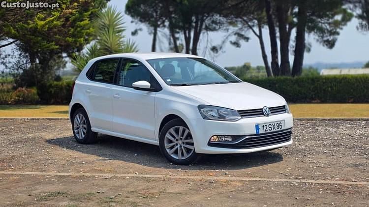 Branco Usado 2017 VW Polo Sedan | € 11.950 (Preço elevado) - Imagem 1/1
