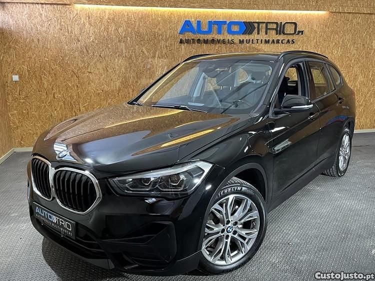 Preto Usado 2021 BMW X1 SUV | € 23.500 - Imagem 1/1