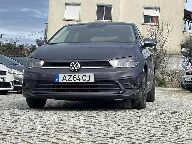 Cinzento Usado 2023 VW Polo Life | € 18.750 (Bom preço) - Imagem 1/4