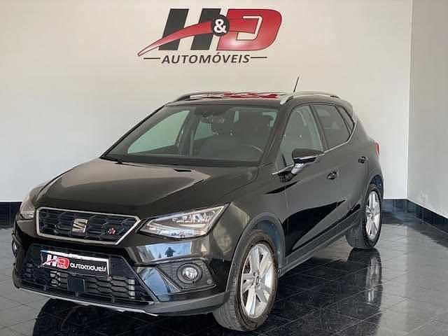 Usado Seat Arona 110 HP (80 kW) 2021 Preto SUV