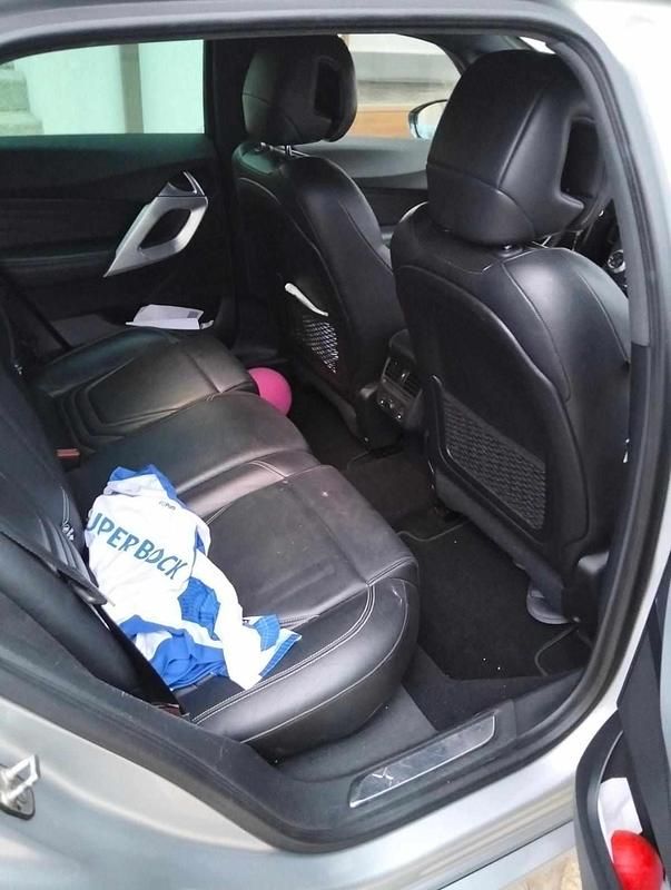 Usado Citroën DS5 200 HP (147 kW) 2013 Cinzento Citadino