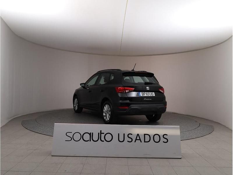 Usado Seat Arona Style 115 HP (84 kW) 2024 Preto metalizado SUV