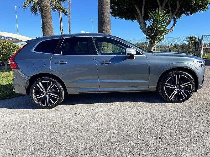 Usado Volvo XC60 190 HP (139 kW) 2019 Cinzento SUV