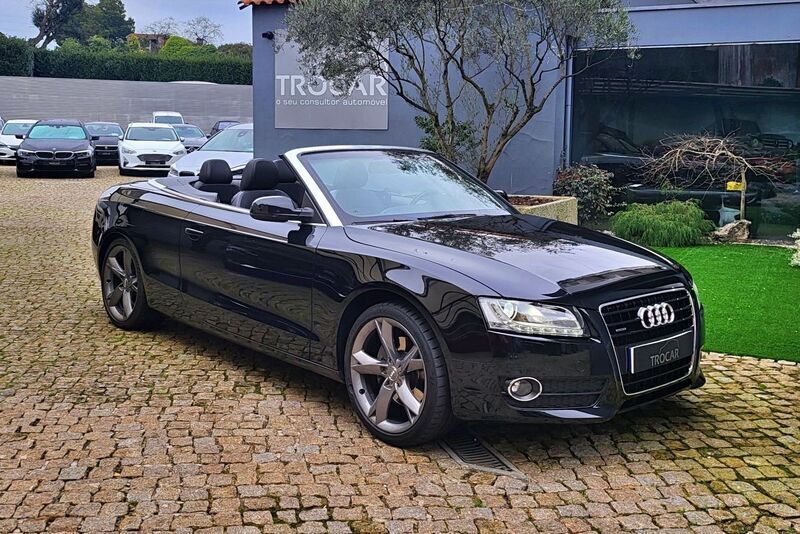 Preto (metalizado) Usado 2009 Audi A5 Cabriolet S-Line Cabrios | € 18.500 - Imagem 1/4