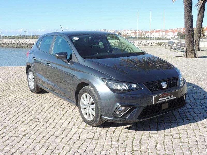Cinza Usado 2023 Seat Ibiza Style | € 16.990 (Preço justo) - Imagem 1/4