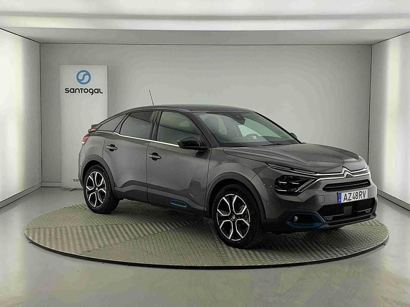 Usado Citroën e-C4 Shine 100 kW (136 HP) 2023 Cinza