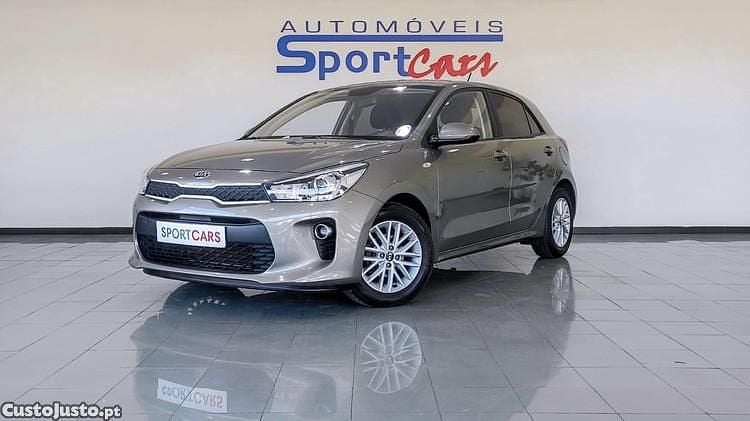 Verde Usado 2020 Kia Rio Urban | € 14.450 (Preço justo) - Imagem 1/1
