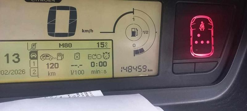 Usado Citroën C4 111 HP (81 kW) 2012 Preto