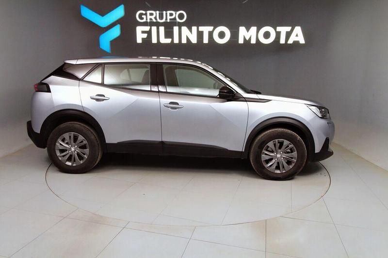 Cinza Usado 2023 Peugeot 2008 Active SUV | € 24.990 (Preço justo) - Imagem 1/4