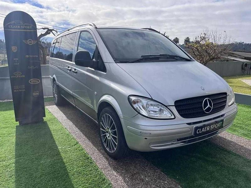 Cinza Usado 2009 Mercedes Vito Monovolume | € 13.900 - Imagem 1/4