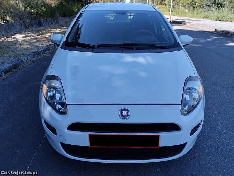 Branco Usado 2019 Fiat Punto Evo Citadino | € 7.750 (Preço justo) - Imagem 1/1