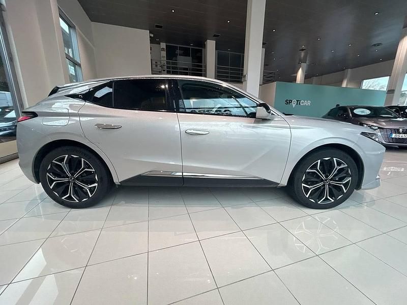 Usado DS Automobiles DS4 136 HP (100 kW) 2025 Cinza SUV