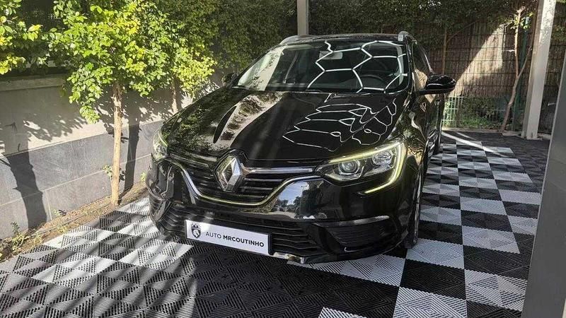 Usado Renault Mégane IV 115 HP (84 kW) 2020 Preto Carrinha