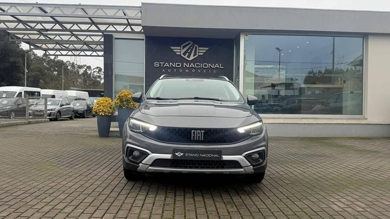 Usado Fiat Tipo Cross 101 HP (74 kW) 2022 Cinza Carrinha