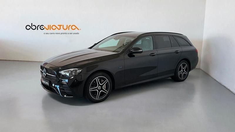 Preto Usado 2021 Mercedes E300 AMG line Carrinha | € 46.500 (Preço justo) - Imagem 1/4