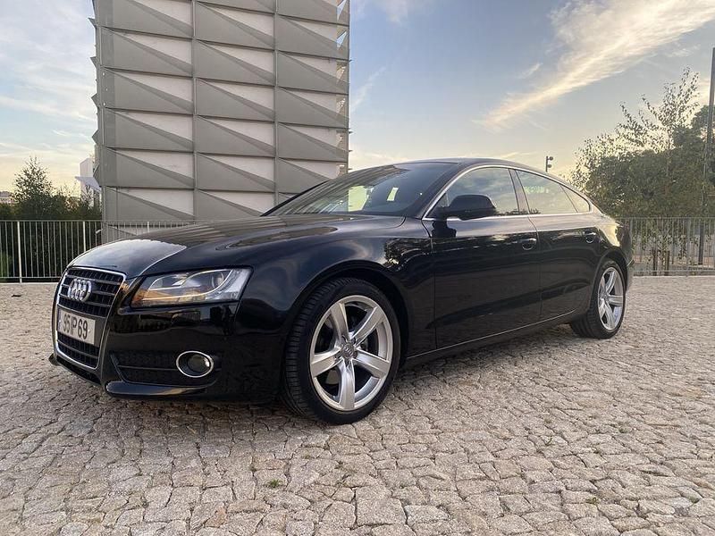 Usado 2009 Audi A5 Sportback Sedan | € 11.990 - Imagem 1/4