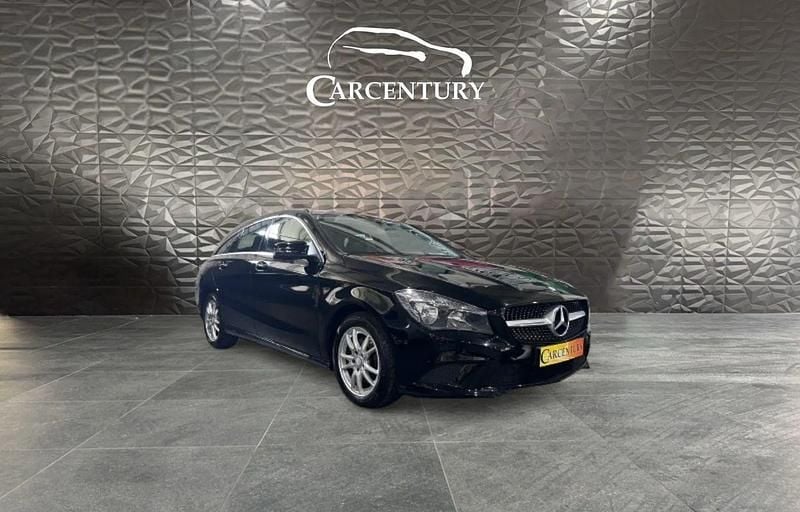 Preto Usado 2016 Mercedes CLA180 Shooting Brake Carrinha | € 17.950 (Preço justo) - Imagem 1/4