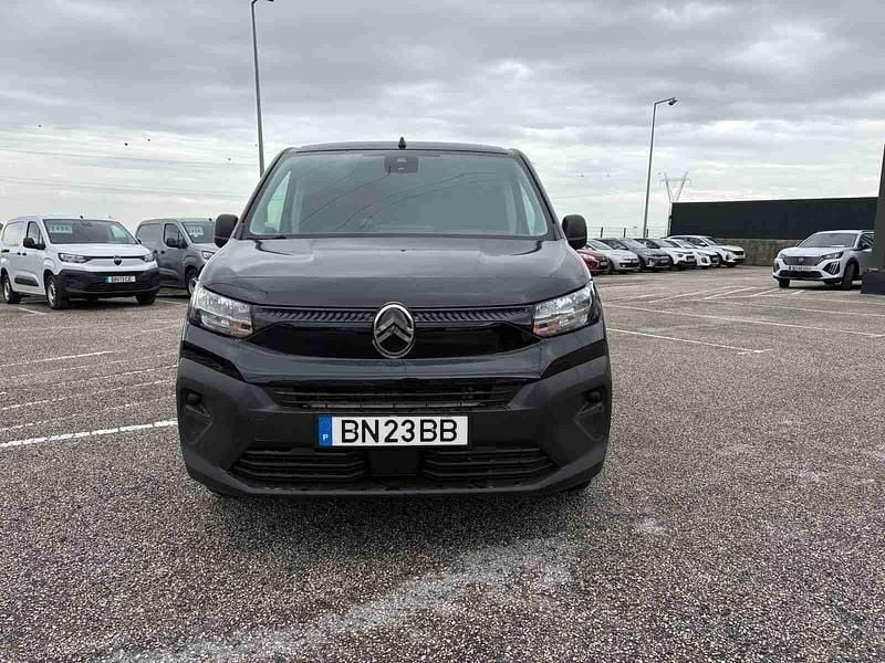 Preto Usado 2024 Citroën Berlingo Monovolume | € 21.490 (Preço elevado) - Imagem 1/4