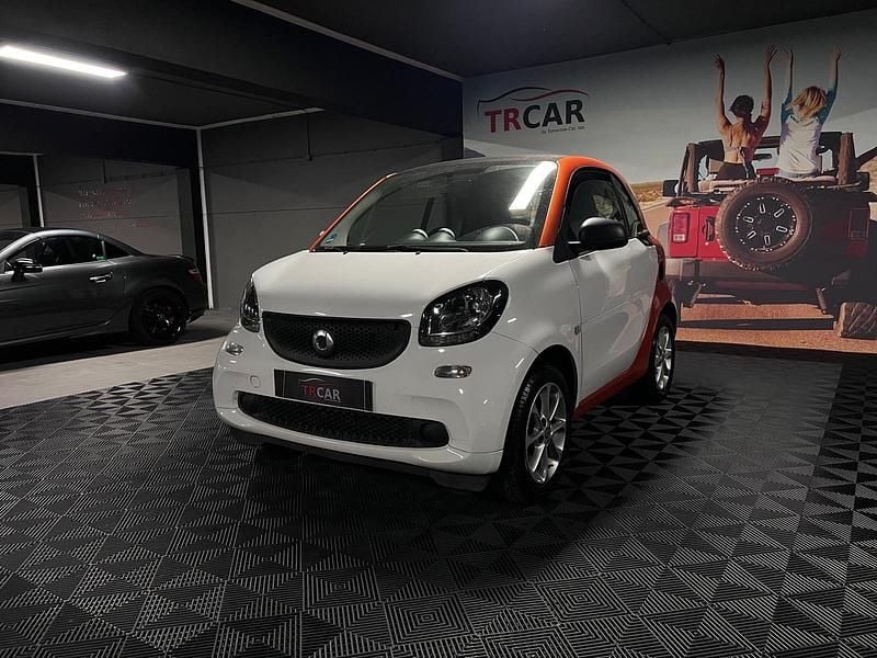 Branco Usado 2018 Smart ForTwo Coupé Passion Coupé | € 9.990 (Preço justo) - Imagem 1/4