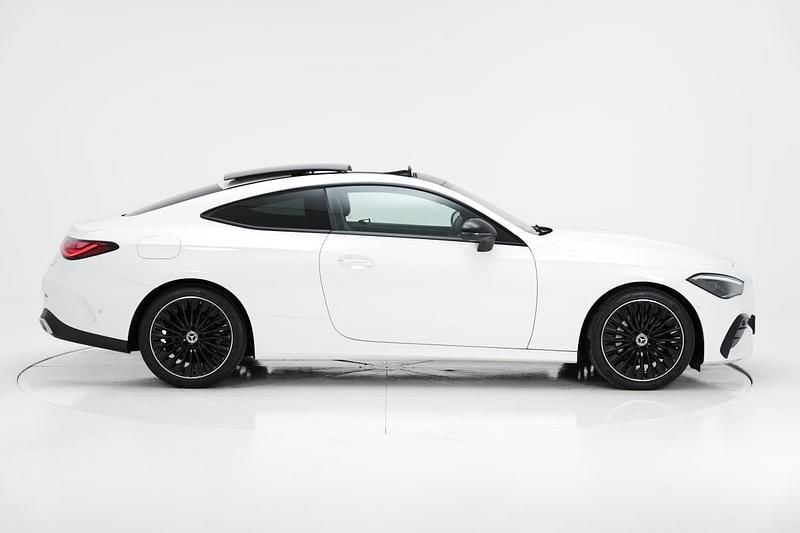 Usado Mercedes 200 204 HP (150 kW) 2024 Branco