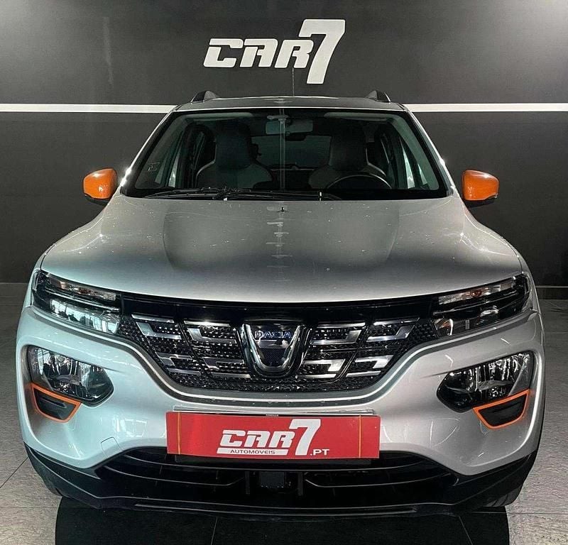 Usado Dacia Spring Comfort Plus 33 kW (45 HP) 2021 Cinza Citadino