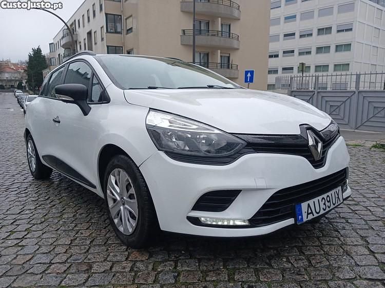 Branco Usado 2017 Renault Clio GrandTour Carrinha | € 7.450 (Super Preço) - Imagem 1/1
