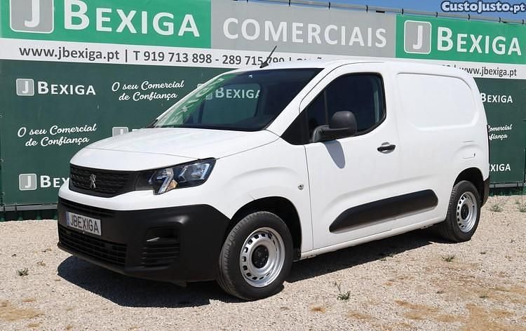 Branco Usado 2019 Peugeot Partner Monovolume | € 12.300 (Bom preço) - Imagem 1/1