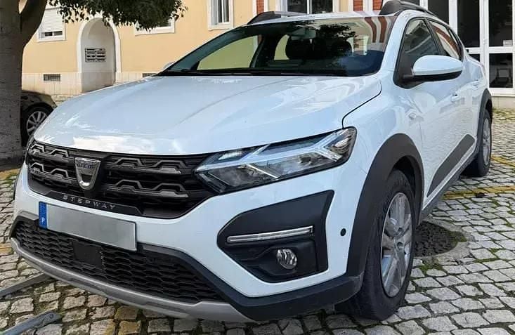 Branco Usado 2022 Dacia Sandero Comfort SUV | € 16.850 (Preço justo) - Imagem 1/4