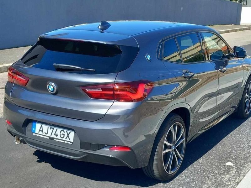 Cinzento Usado 2021 BMW 116 Citadino | € 26.990 (Preço elevado) - Imagem 1/4