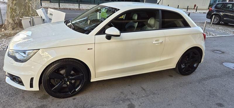 Usado 2011 Audi A1 S-Line Citadino | € 10.000 (Bom preço) - Imagem 1/4