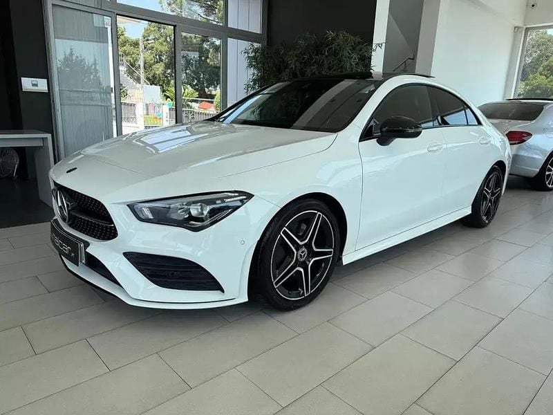 Branco Usado 2020 Mercedes CLA200 AMG line Sedan | € 30.990 (Bom preço) - Imagem 1/4