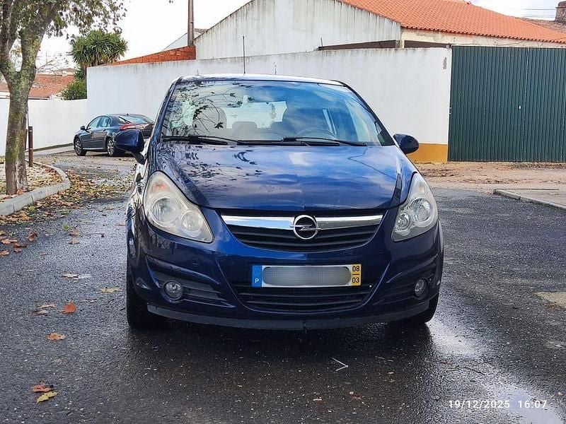 Usado 2008 Opel Corsa Sedan | € 3.300 (Preço justo) - Imagem 1/4