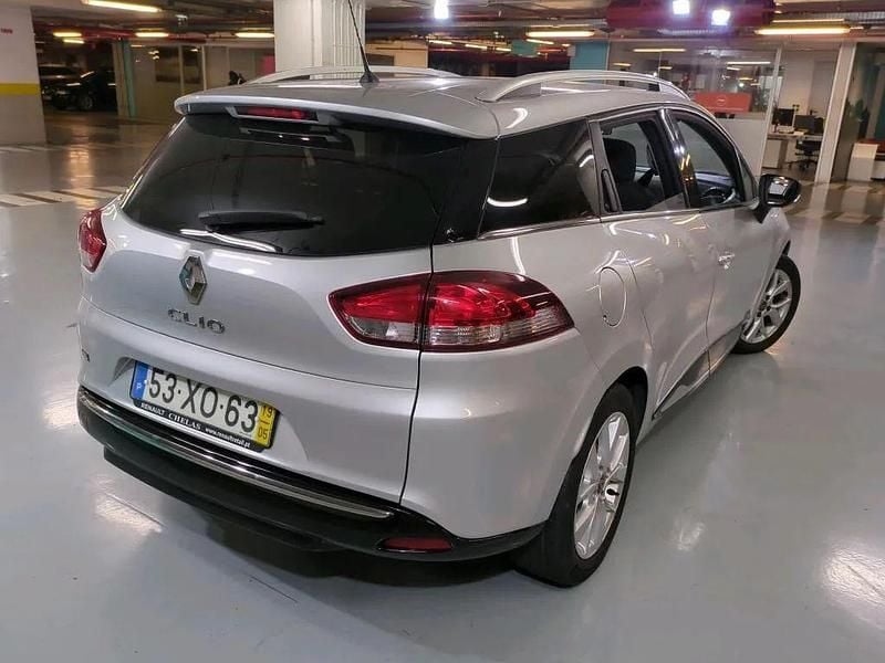 Cinzento Usado 2019 Renault Clio IV Carrinha | € 13.800 (Preço justo) - Imagem 1/1