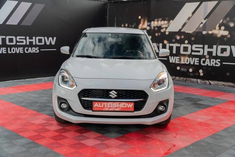 Branco Usado 2022 Suzuki Swift | € 14.900 - Imagem 1/4