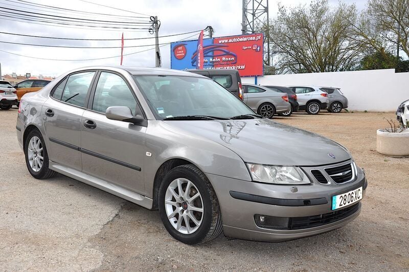 Cinza Usado 2004 Saab 9-3 Sedan | € 6.950 - Imagem 1/4