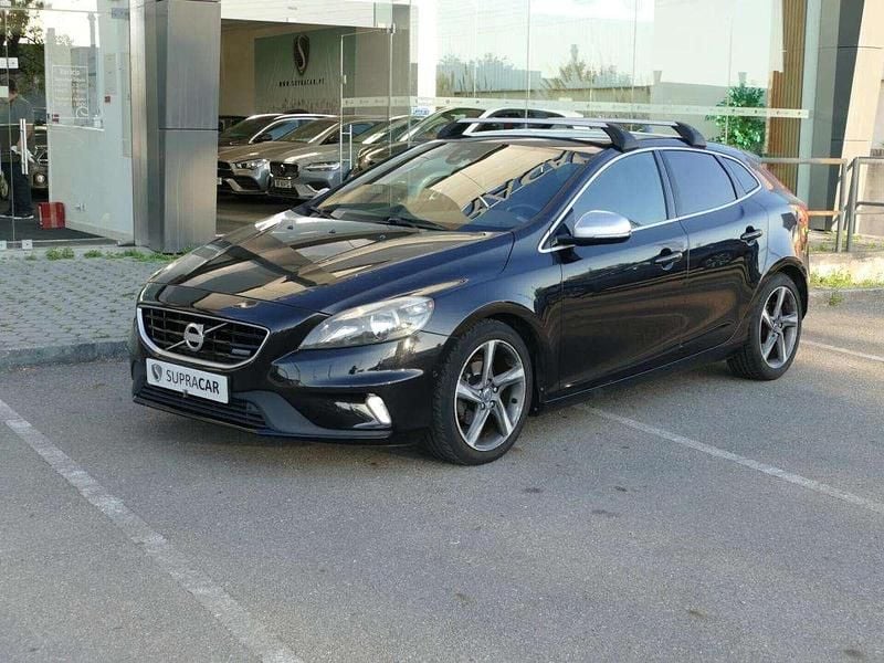 Preto Usado 2013 Volvo V40 Carrinha | € 12.990 (Preço justo) - Imagem 1/4
