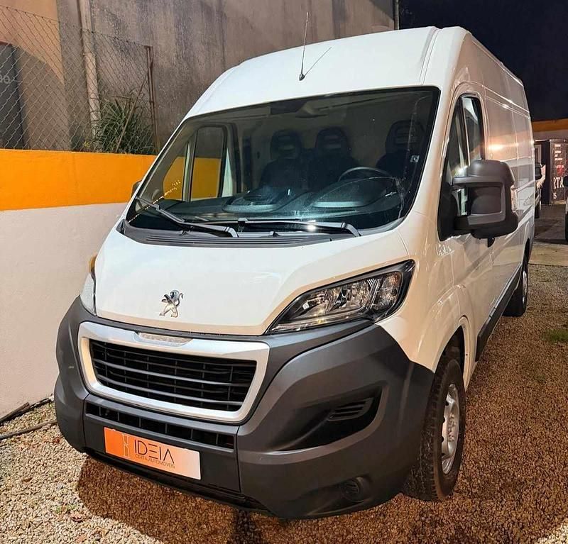 Branco Usado 2019 Peugeot Boxer Van | € 17.850 (Preço justo) - Imagem 1/1