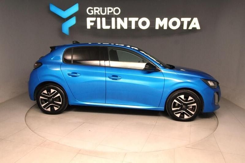 Azul Usado 2024 Peugeot 208 Allure Citadino | € 17.560 (Preço justo) - Imagem 1/4