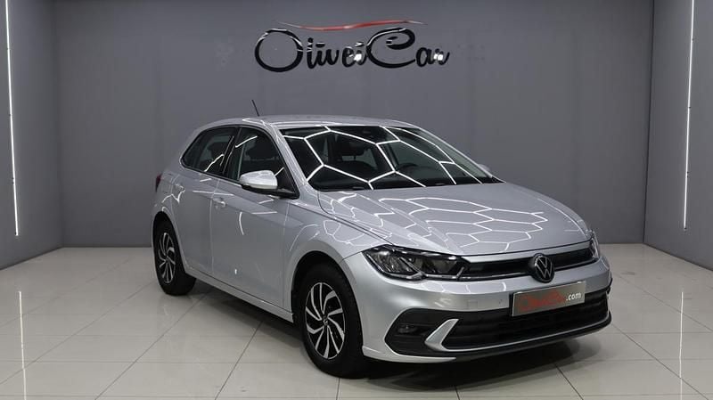 Cinzento Usado 2022 VW Polo | € 17.900 (Preço elevado) - Imagem 1/4