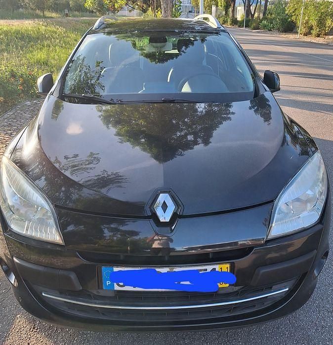 Usado 2011 Renault Mégane III Bose Edition Sedan | € 4.480 (Bom preço) - Imagem 1/4