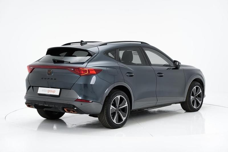 Usado Cupra Formentor 204 HP (150 kW) 2023 Cinzento SUV
