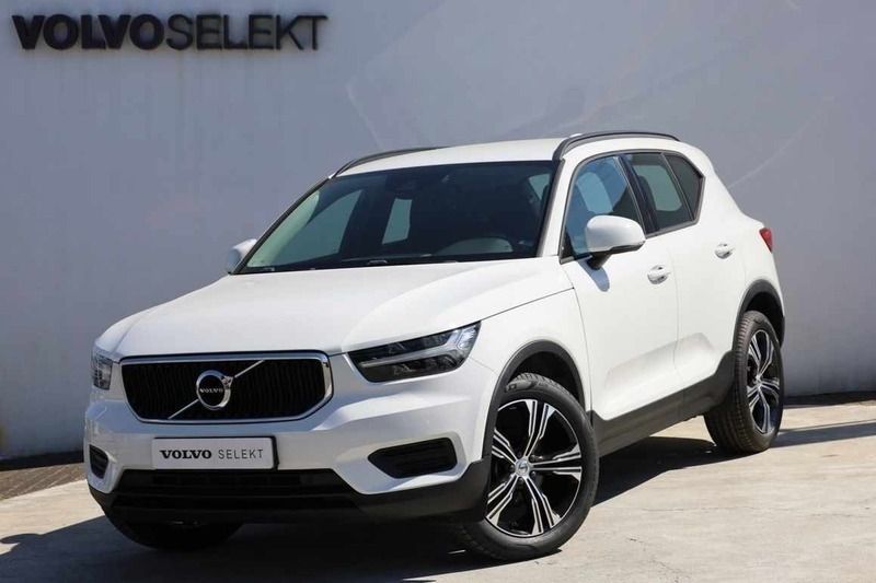Branco gelo Usado 2018 Volvo XC40 Kinetic SUV | € 25.700 (Preço justo) - Imagem 1/4