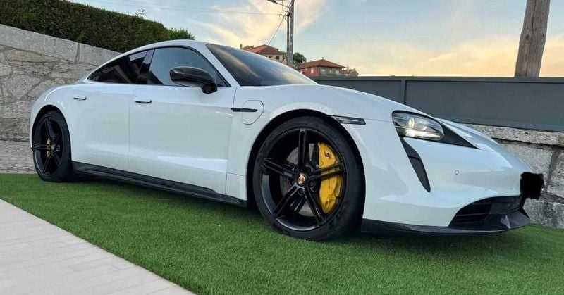 Usado Porsche Taycan Turbo S 559 kW (761 HP) 2020 Branco Sedan
