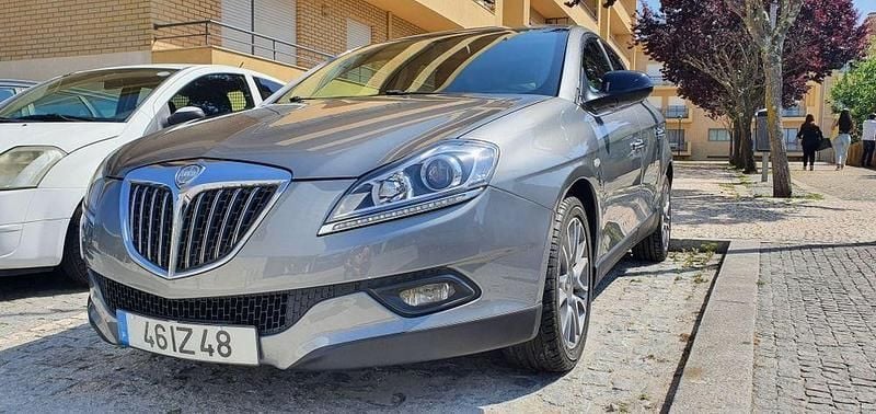 Usado 2010 Lancia Delta Sedan | € 3.450 - Imagem 1/4
