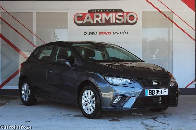 Cinza Usado 2023 Seat Ibiza Style | € 13.900 (Bom preço) - Imagem 1/1