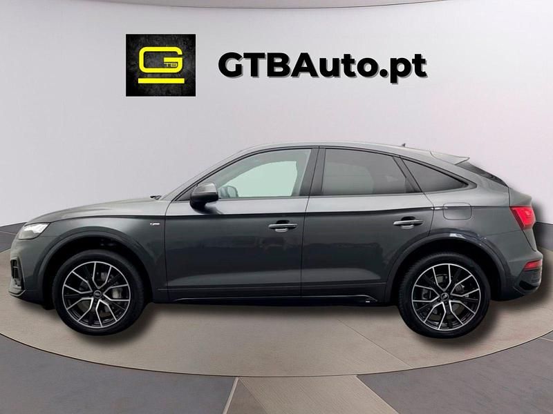 Cinza Usado 2022 Audi Q5 S-Line SUV | € 49.500 - Imagem 1/4
