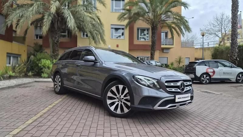 Cinza Usado 2018 Mercedes E220 Avantgarde Carrinha | € 36.980 (Preço elevado) - Imagem 1/4