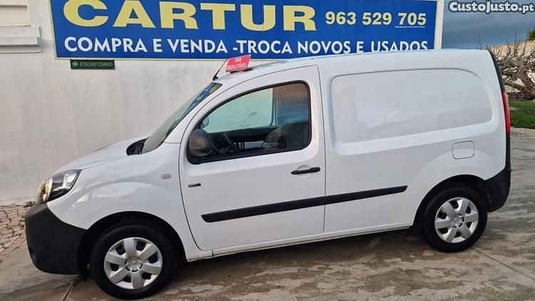 Usado Renault Kangoo 44 kW (60 HP) 2021 Branco Monovolume