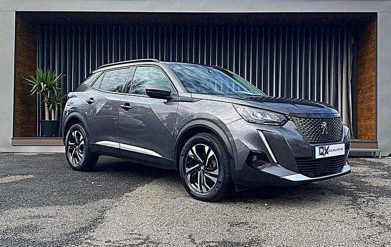 Cinza Usado 2021 Peugeot 2008 Allure SUV | € 19.900 (Preço justo) - Imagem 1/4